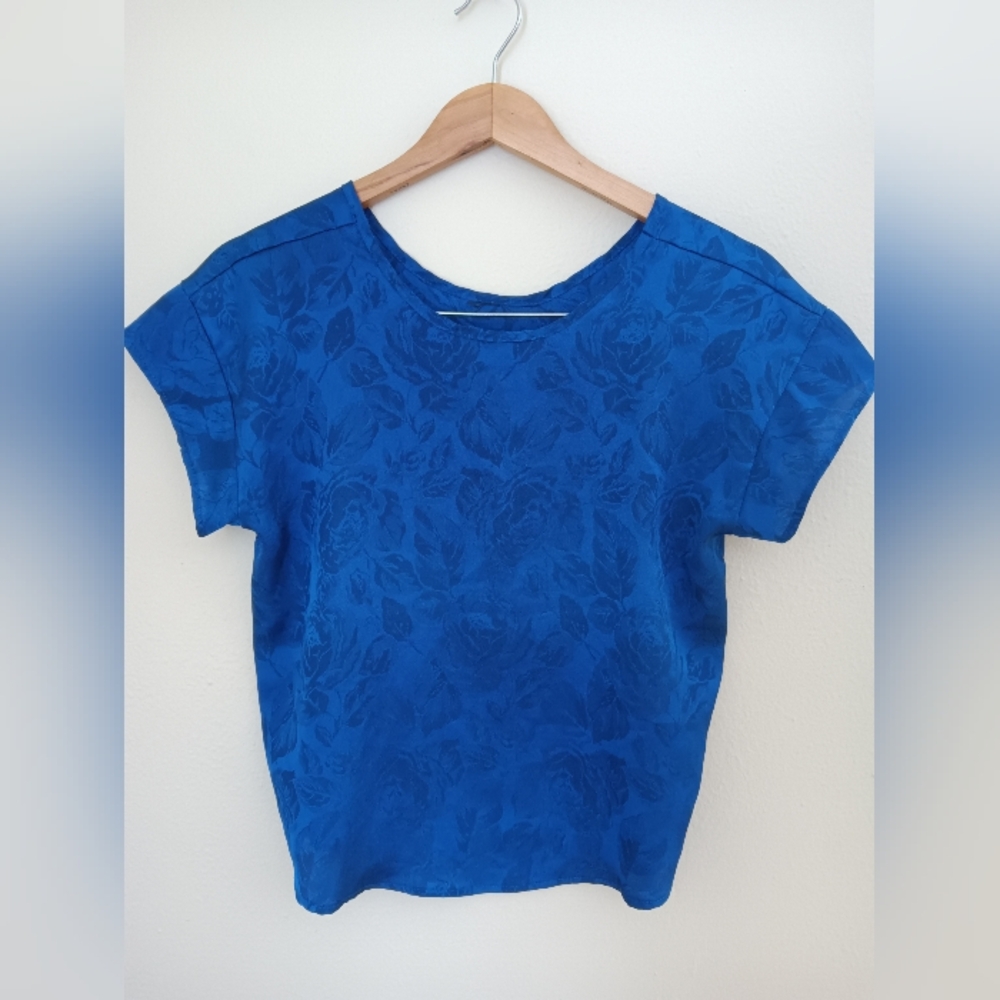Blue Satin- Feel, Floral Jacquard Short Sleeve Women's Top